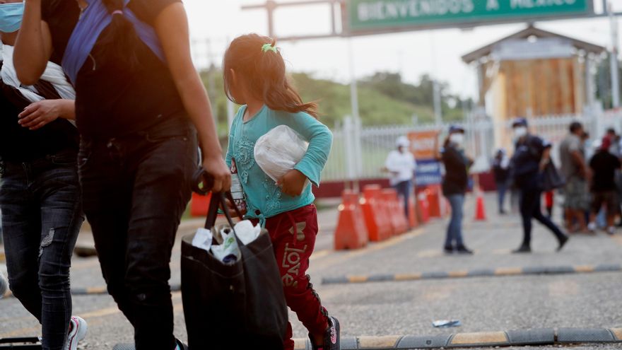 México desatiende los protocolos para las deportaciones de migrantes a Guatemala