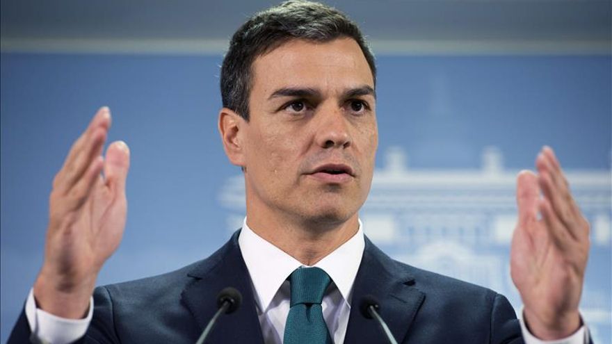 Sánchez promete un ingreso mínimo vital para personas en situación de pobreza