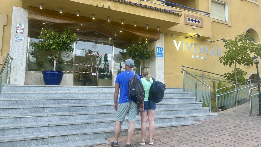 Autorizan la reapertura del hotel Vivemar, precintado con 200 huéspedes alojados