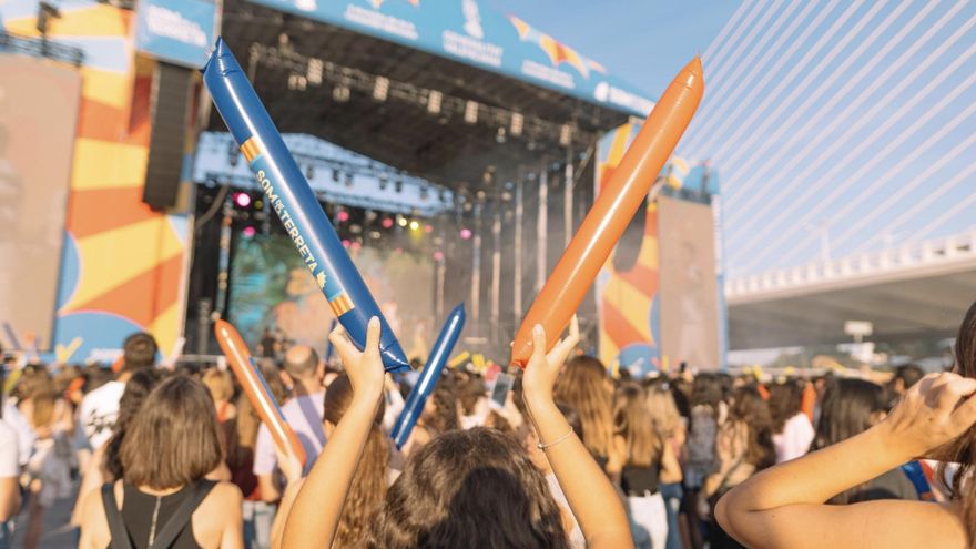 Mazón anunció el festival del 9 d'Octubre patrocinado a dedo con 3,3 millones seis días antes de pedir la oferta a la empresa