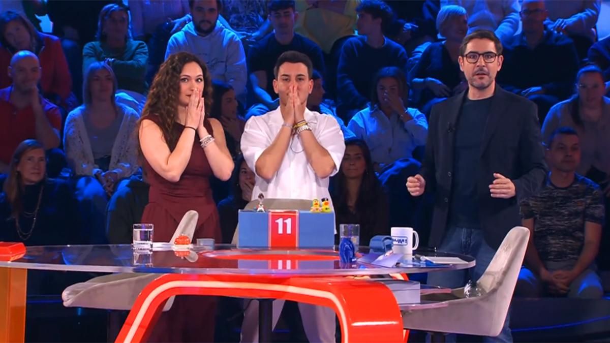 'Allá tú' vive su mejor tarde en Telecinco con un gran premio y un récord de la banquera: "¡Pero esto qué es!"
