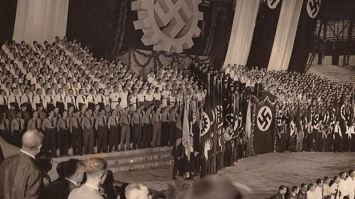 El día que Argentina albergó el mayor evento del nazismo organizado fuera de Alemania
