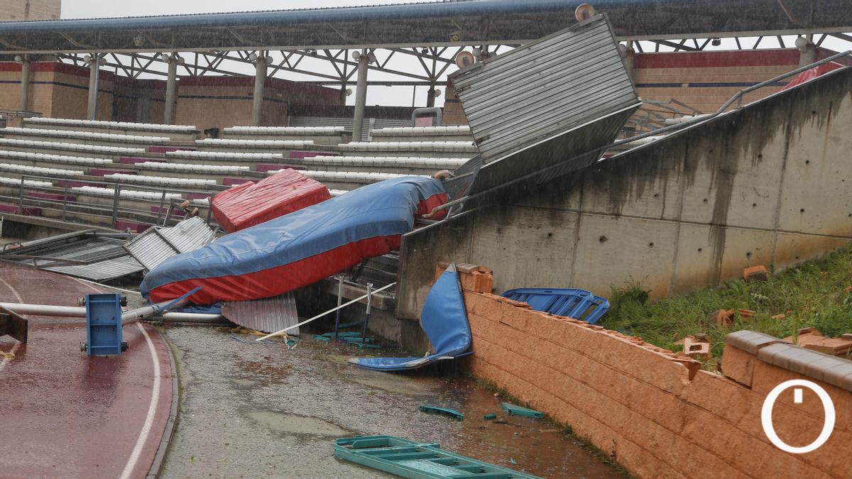 Destrozos del viento en El Fontanar