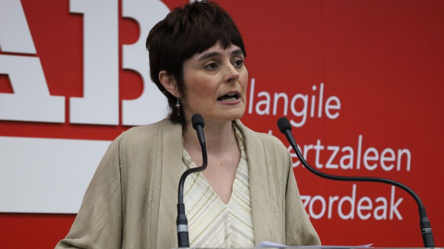 LAB pedirá a Pradales "dignificar" los sueldos, un SMI de 1.400 euros y el fin de la privatización de Osakidetza