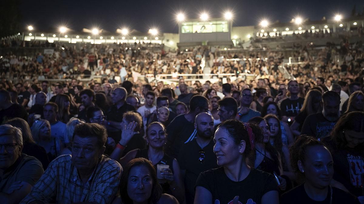 El concierto de Loquillo en el 45º Festival de la Guitarra de Córdoba, en imágenes