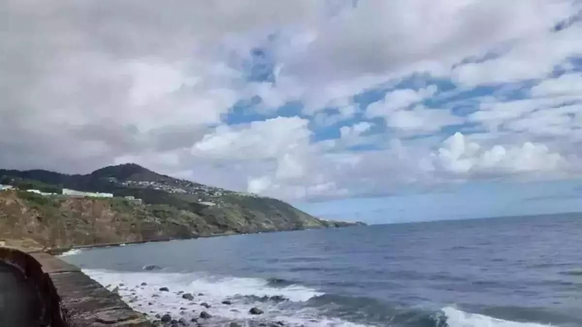 Nuboso con apertura de claros durante las horas centrales este domingo en el norte y este de La Palma