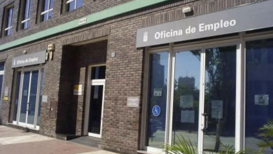 Canarias cerró octubre con 147.679 desempleados, 2.306 más que el mes anterior