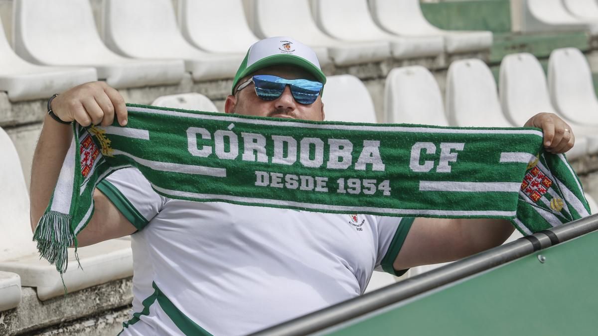 Grada Blanquiverde del Córdoba CF - Real Sociedad B