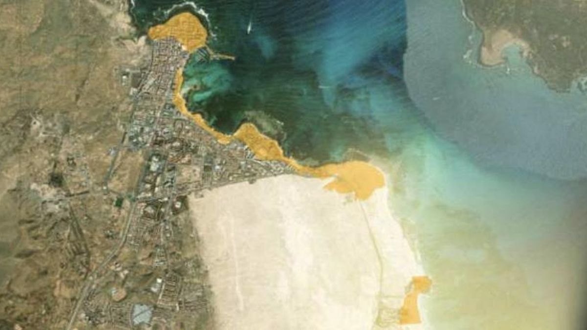 Lámina con riesgo de inundación por temporales marinos en Corralejo, Fuerteventura