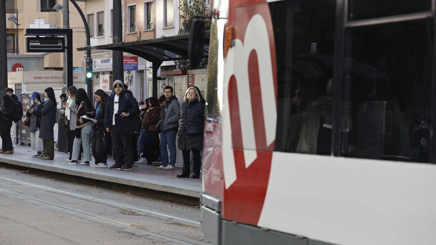 Un robo de cable en varios tramos de Metrovalencia causa retrasos en las líneas 1, 2 y 7