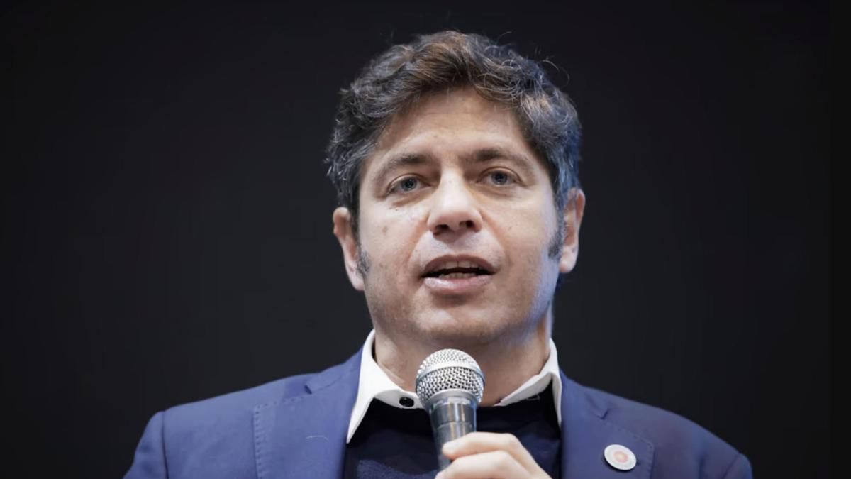 Kicillof embiste contra Milei: "Vivimos una catástrofe de magnitud histórica"