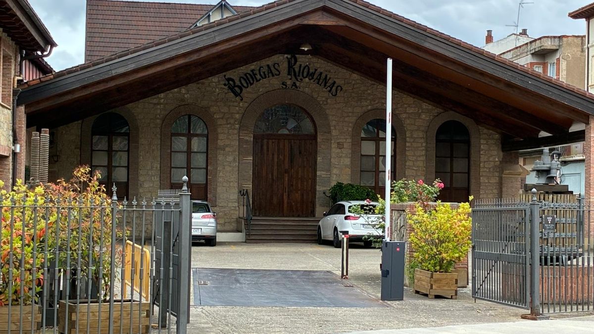 Vintae rescata la histórica Bodegas Riojanas y se hace con el 90% de la firma de Cenicero