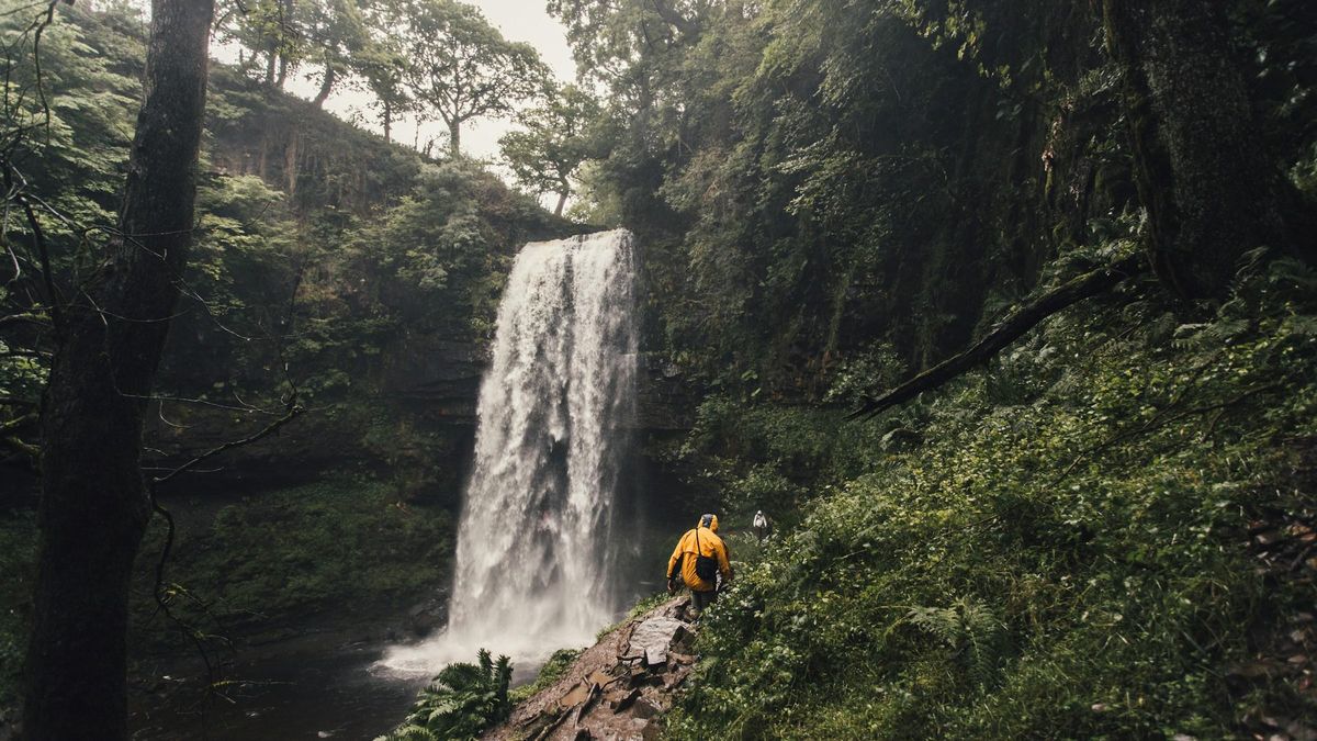 Esta es la ruta en la que podrás ver cuevas, desfiladeros y cuatro grandes cascadas originadas por tres ríos de este pequeño país