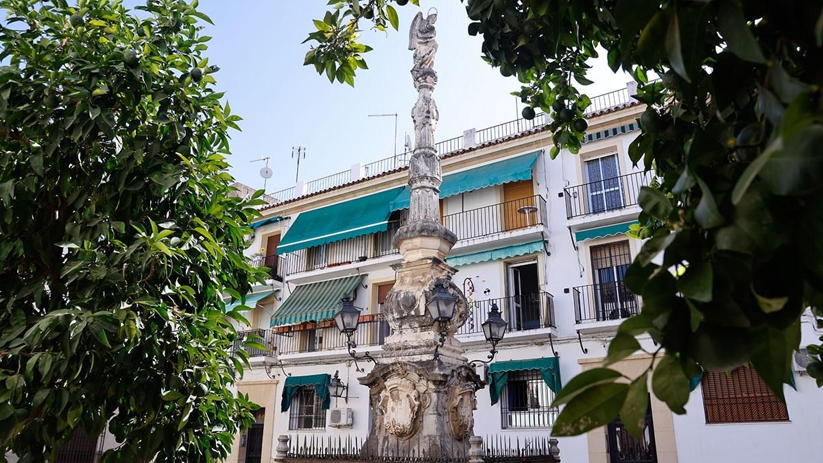El Ayuntamiento encarga un estudio para restaurar el San Rafael de la plaza de los Aguayos