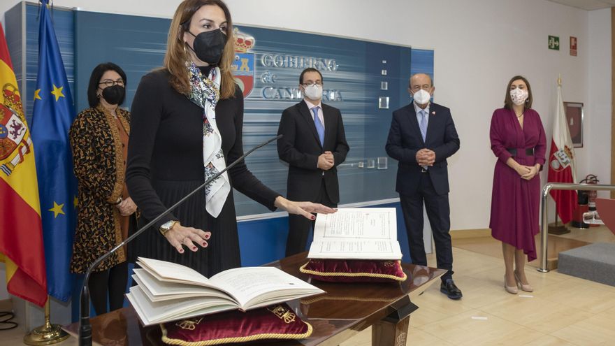 Daniel Alvear, Marta Barca y Eva Bartolomé toman posesión como directores generales de Industria, Turismo y Comercio de Cantabria