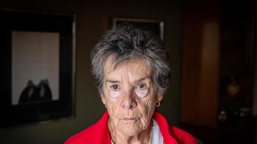 Maricarmen se queda: aplazado el desahucio de la mujer de 87 años en medio de la presión social