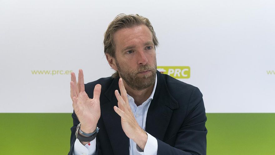 Felipe Piña, candidato del PRC en Santander: "Hemos hecho un grupo muy potente con la intención clara de desalojar al PP del Ayuntamiento"