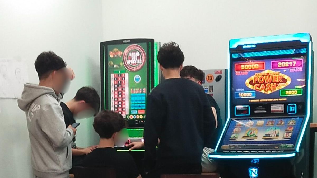 El Gobierno del PP en Aragón retrasa el desarrollo de aspectos clave de la Ley del Juego y enfada a los colectivos afectados