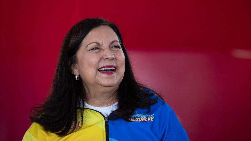 Venezuela inaugura una plaza en conmemoración del bicentenario de independencia de Bolivia