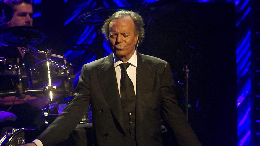 Yolanda Díaz rechaza retractarse de sus comentarios sobre Julio Iglesias, quien podrá querellarse contra la vicepresidenta