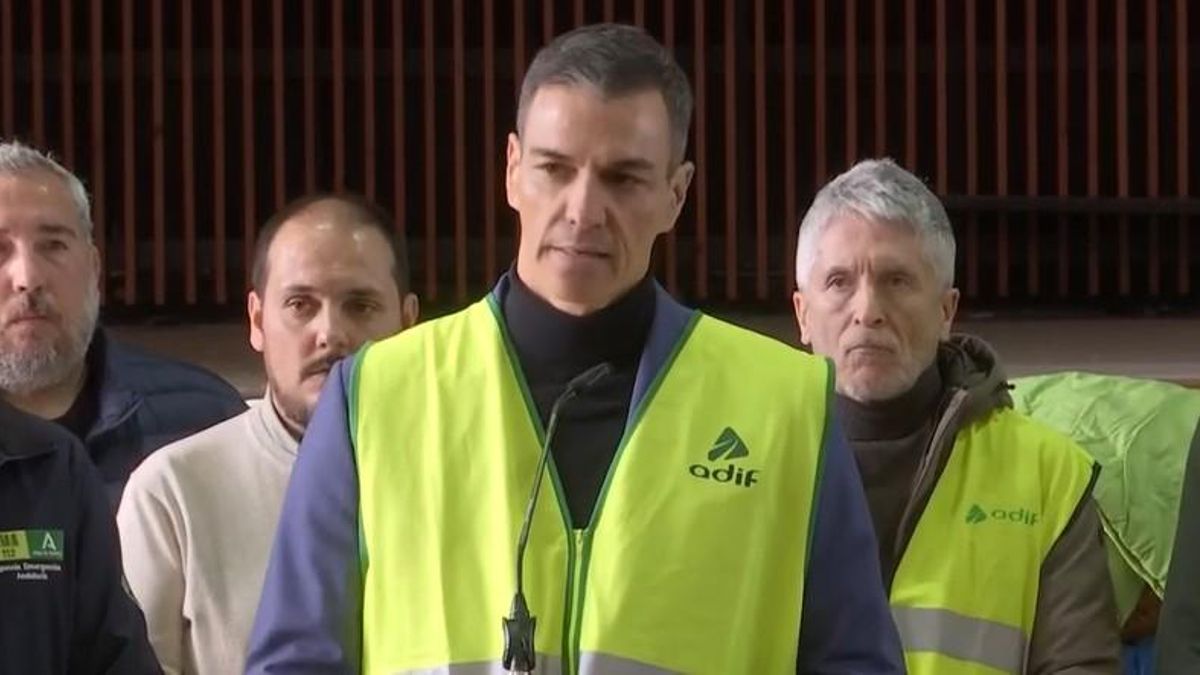 Sánchez comparece tras el accidente de Adamuz