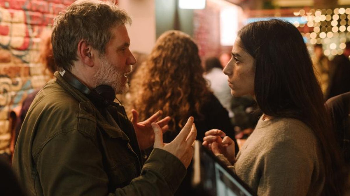 Jorge Coira y Carolina Yuste, en el rodaje de 'Ardora'