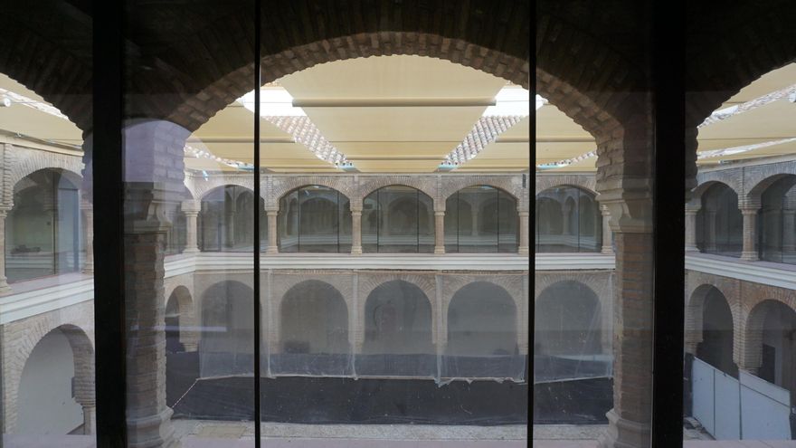 Otra perspectiva del Patio Mudéjar.