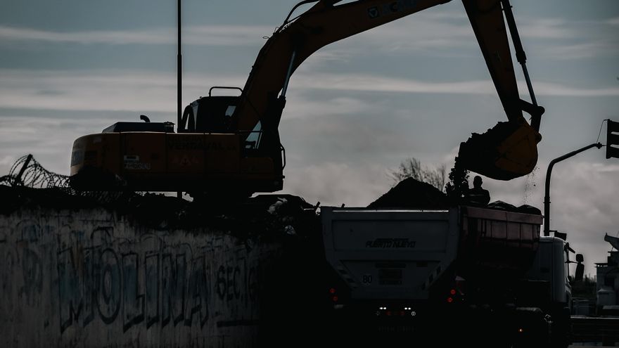 La actividad económica de Argentina cae un 1,8 % intermensual en marzo