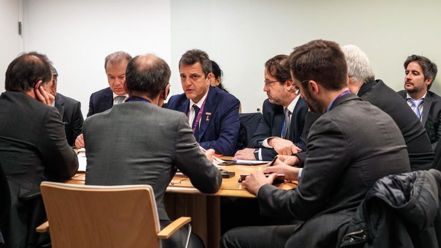 El plan Massa, último eslabón para evitar el apagón total entre Cristina y Alberto