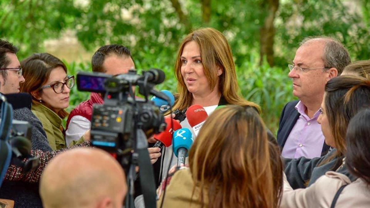 La gerente territorial del Sepad en Badajoz, Inmaculada Sánchez Polo, en una imagen de 2019 cuando José Antonio Monago la presentó como número 2 por la provincia de Badajoz para las elecciones autonómicas de ese año