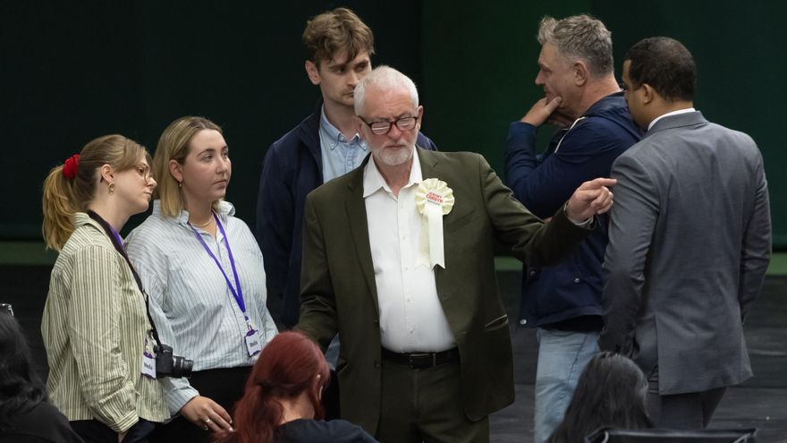 Jeremy Corbyn, reelegido como diputado independiente tras su expulsión del Partido Laborista