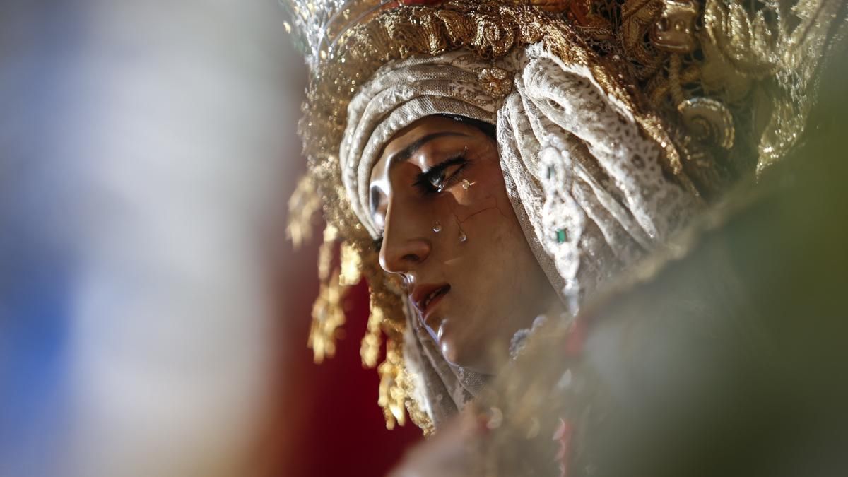 Salida procesional de la Hermandad de La O, en imágenes