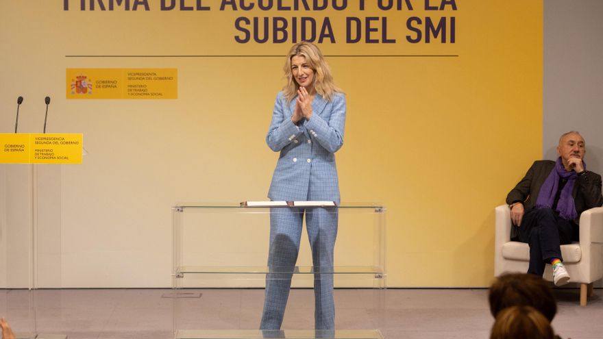 Yolanda Díaz insiste en la "injusticia" de los grandes directivos del Ibex: "Cobran 174 veces más que sus trabajadores"