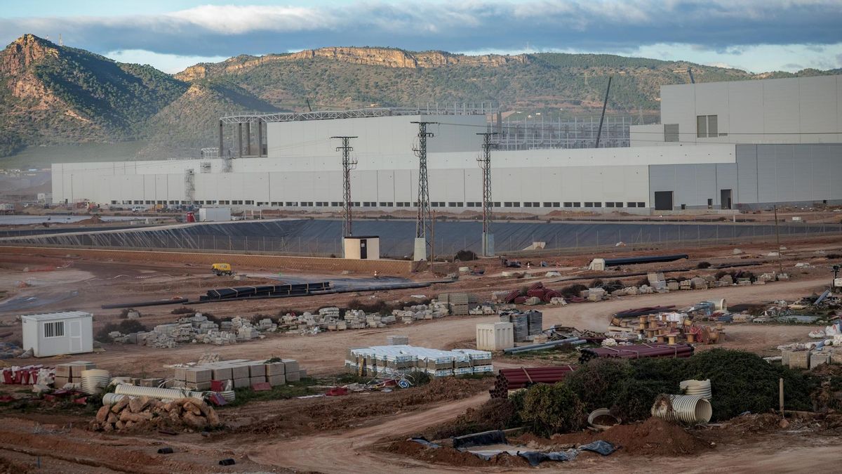 La gigafactoría de baterías de PowerCo acaba la obra del primer bloque y empezará a producir en 2026