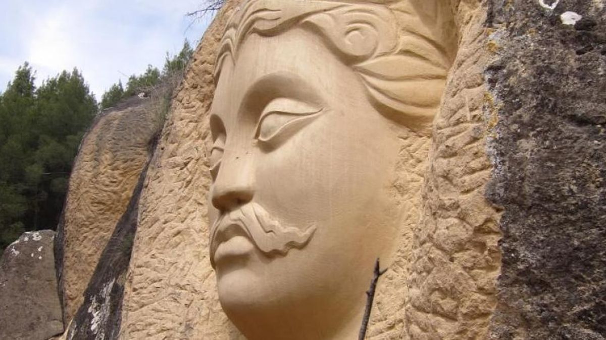 Escultura "El Chamán"