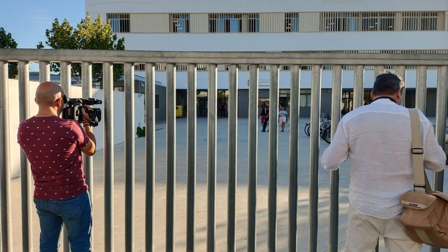 Un menor hiere con arma blanca a dos profesores y a otros compañeros en Jerez