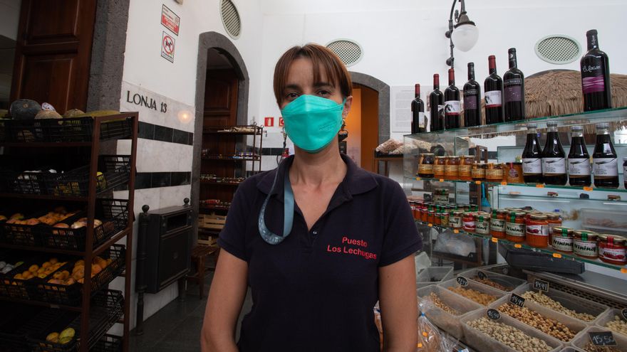 Susana, trabajadora del mercado municipal de Santa Cruz de Tenerife