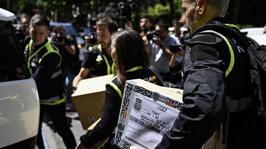 El juez Calama califica a Zapatero de "núcleo decisor" de la trama y se apoya en los teléfonos: "Nuestro pana Zapatero detrás"