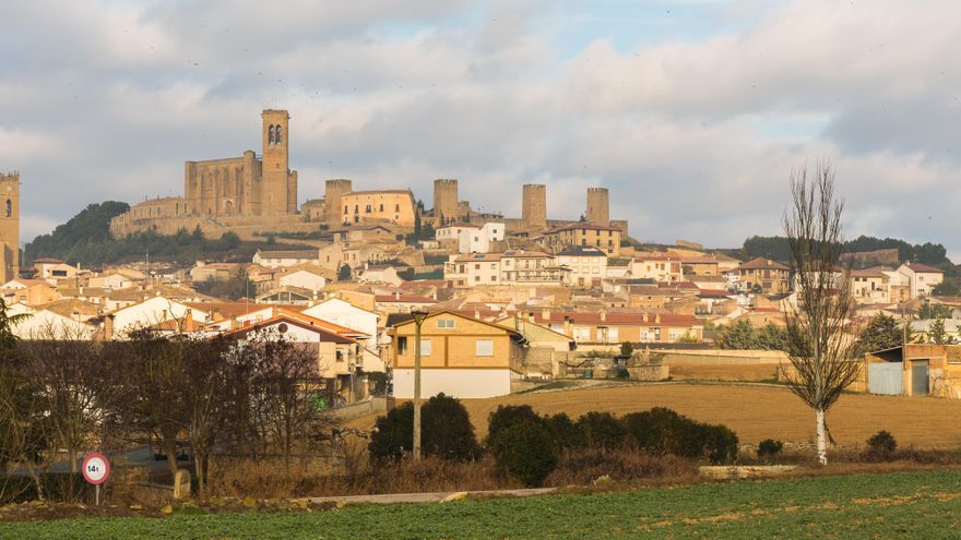 El pueblo de Navarra que conserva una fortificación medieval y dólmenes prehistóricos