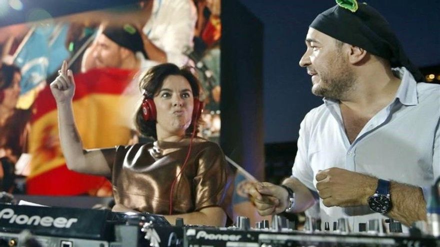 El Pulpo gira por los distritos del PP: el DJ de cabecera de Almeida repite como el artista más contratado en 2022