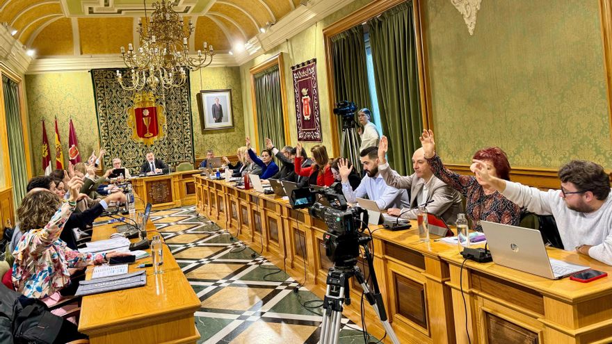 La abstención de PP y Vox impide nombrar hijos adoptivos o predilectos de Cuenca a los deportados a campos nazis