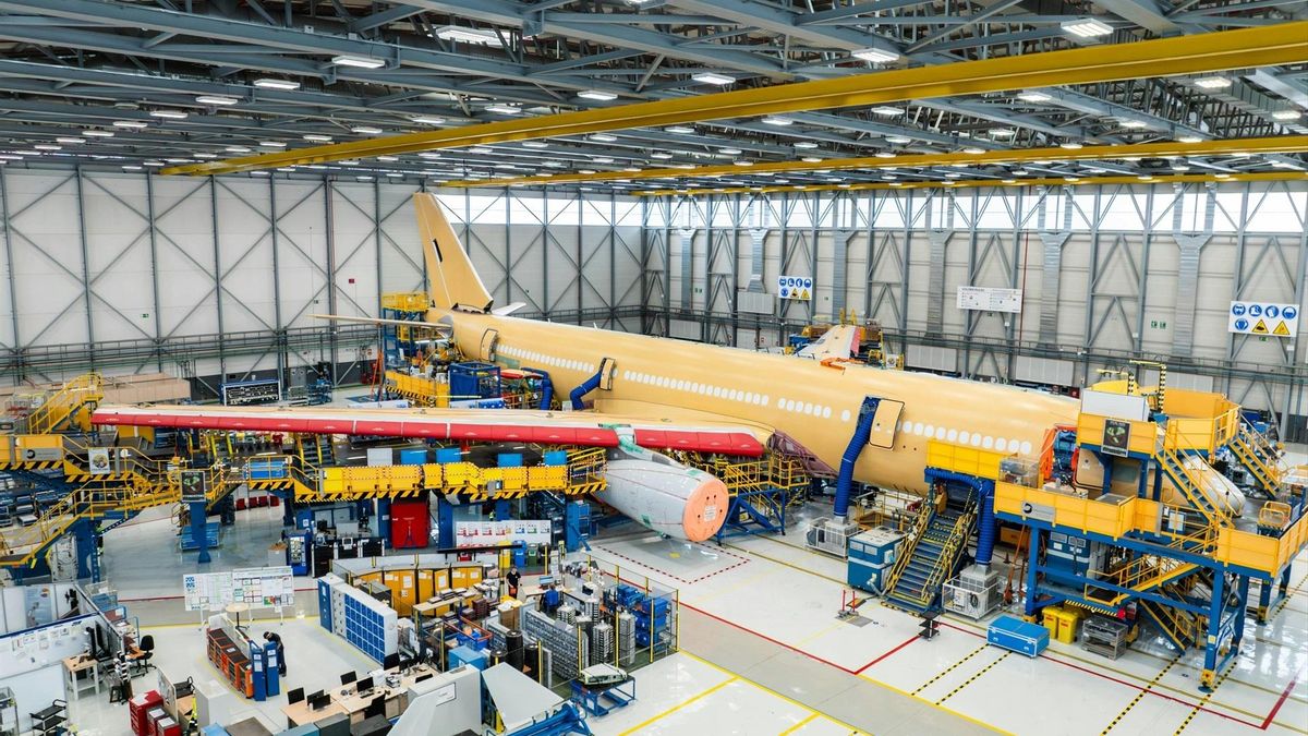 Sevilla adaptará su centro de Airbus para convertir aviones comerciales A330 en aviones militares