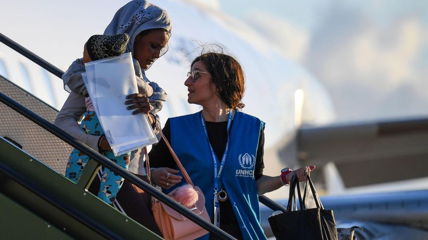 Acnur presenta un manual sobre el "complejo" trabajo del intérprete en procesos de asilo