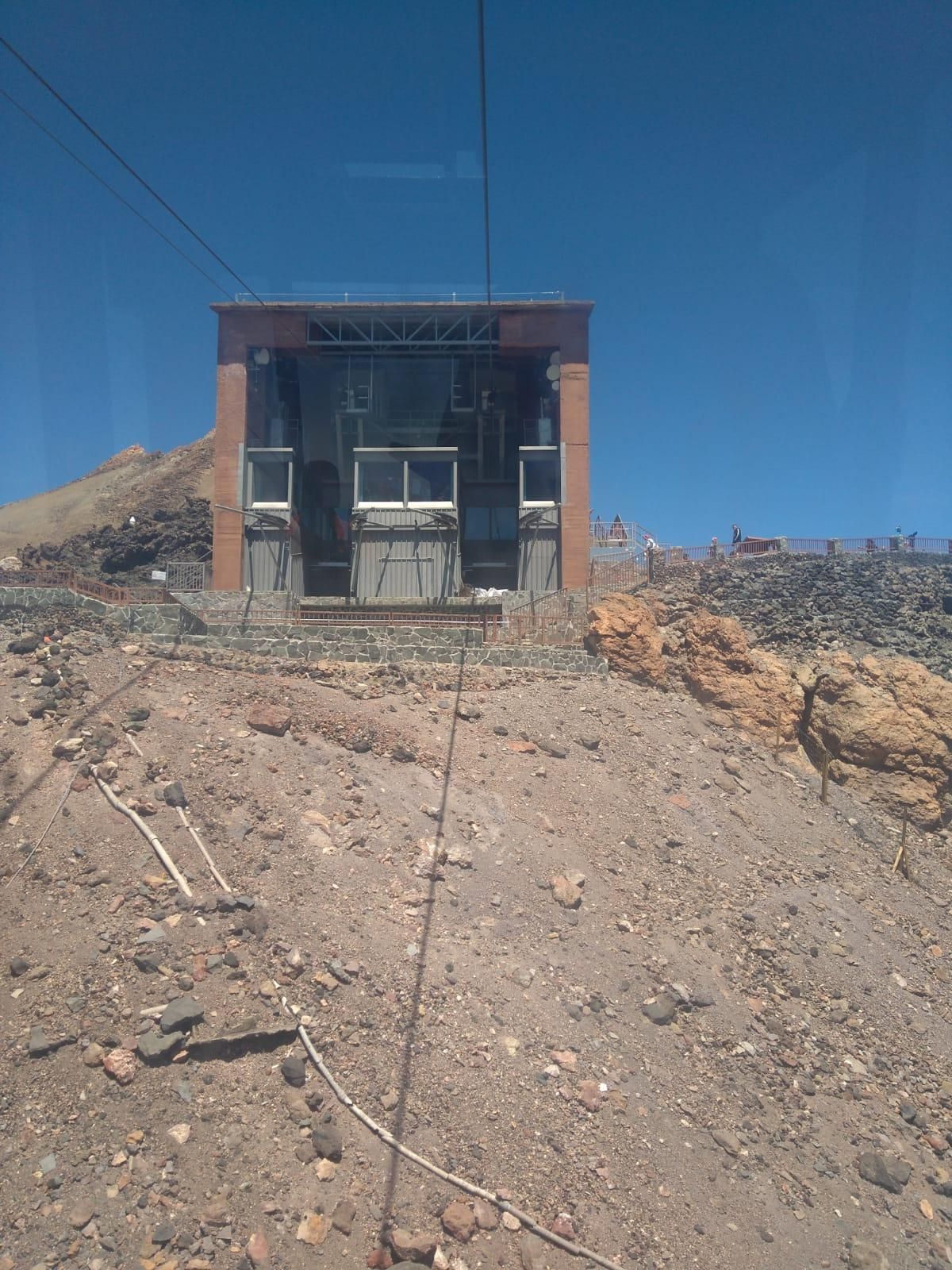 Terminal de cumbre del teleférico, en la mañana de este sábado, en el pico del Teide
