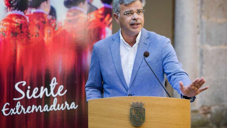 'Siente Extremadura',  lema elegido para el Día de la Región, que vuelve al Teatro Romano de Mérida