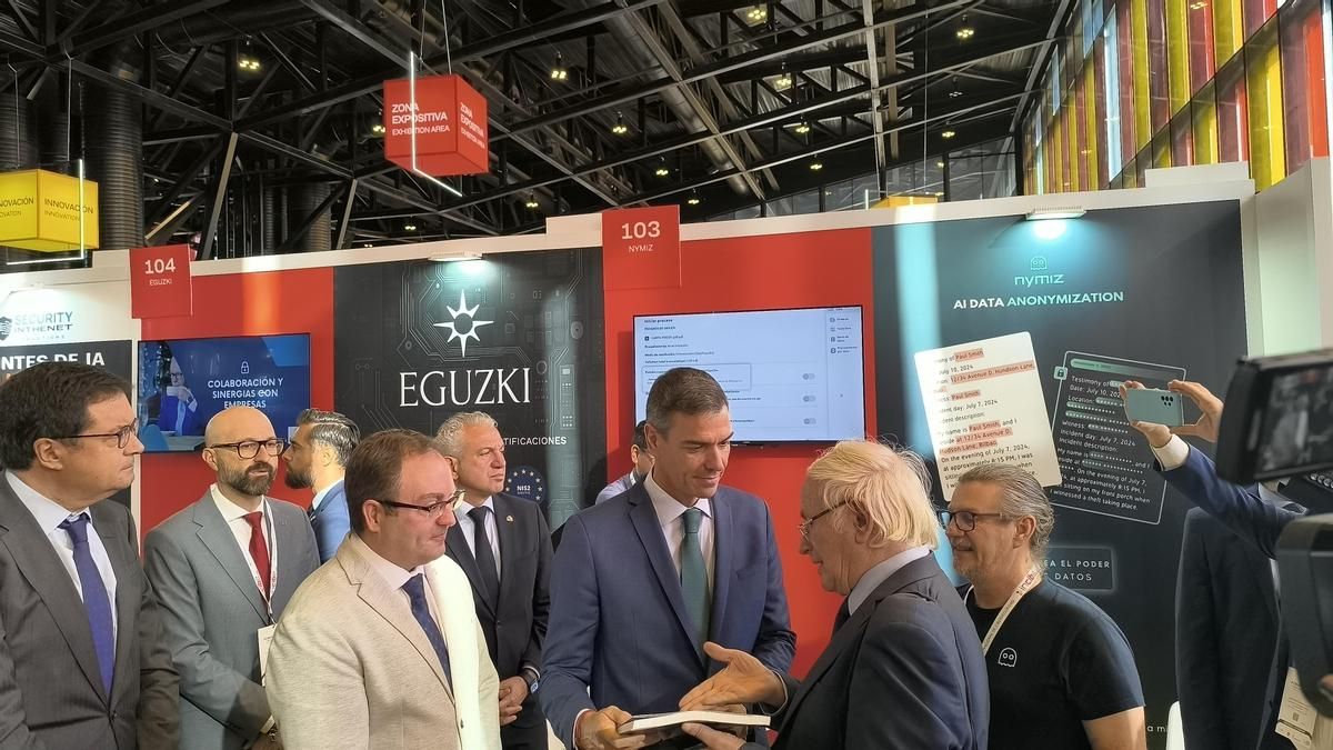 Visita de Pedro Sánchez al ENISE.