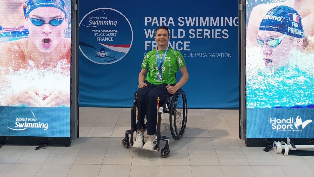 Paco Salinas, bronce en la Copa del Mundo de natación paralímpica de París