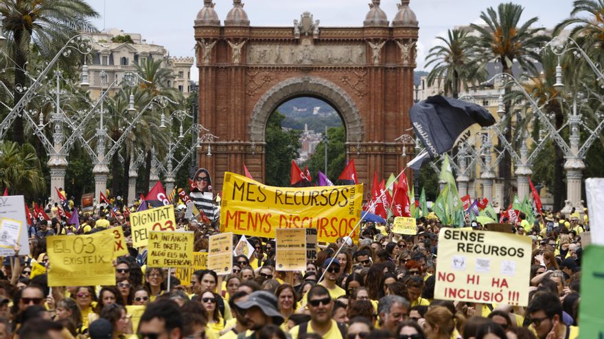 Catalunya cierra su curso escolar más conflictivo con los docentes divididos y un Govern que apela al pacto alcanzado