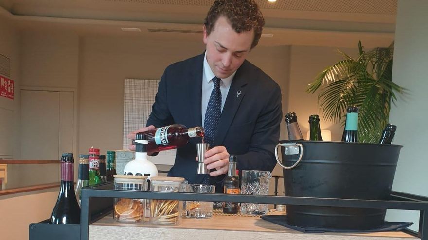 Maikel Rodríguez, del restaurante Iván Cerdeño en Toledo, Premio Nacional de Hostelería al mejor profesional de sala