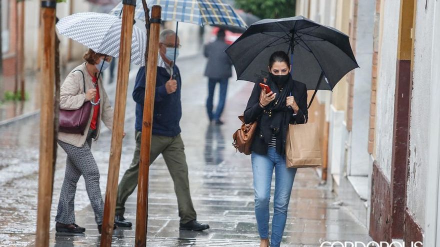 Con el paraguas a mano: la lluvia se queda en Córdoba desde la tarde del miércoles
